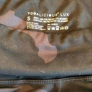 Small YogaLicious Lux Leggings.